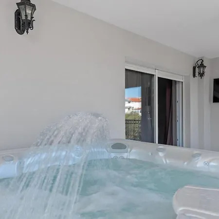 Carolus-luxurious Dalmatia Villa
