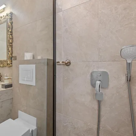 Carolus-luxurious Dalmatia Vodice