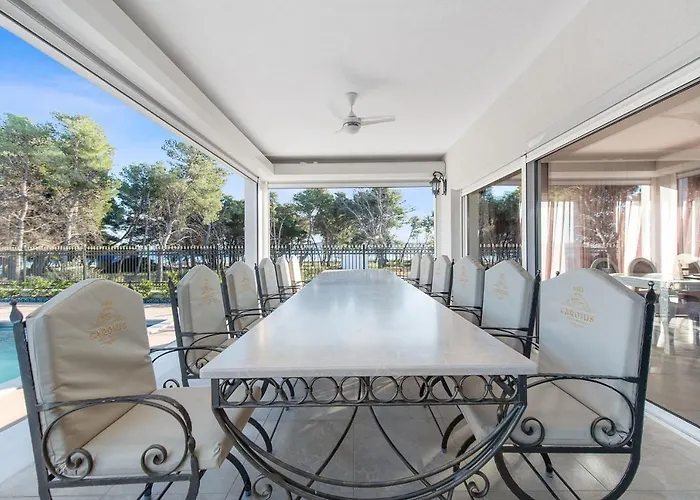 Villa Carolus-luxurious Dalmatia *