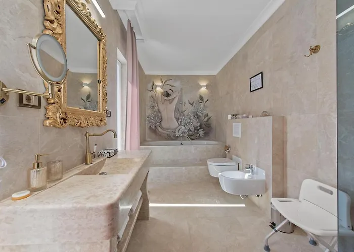 Carolus-luxurious Dalmatia Villa *